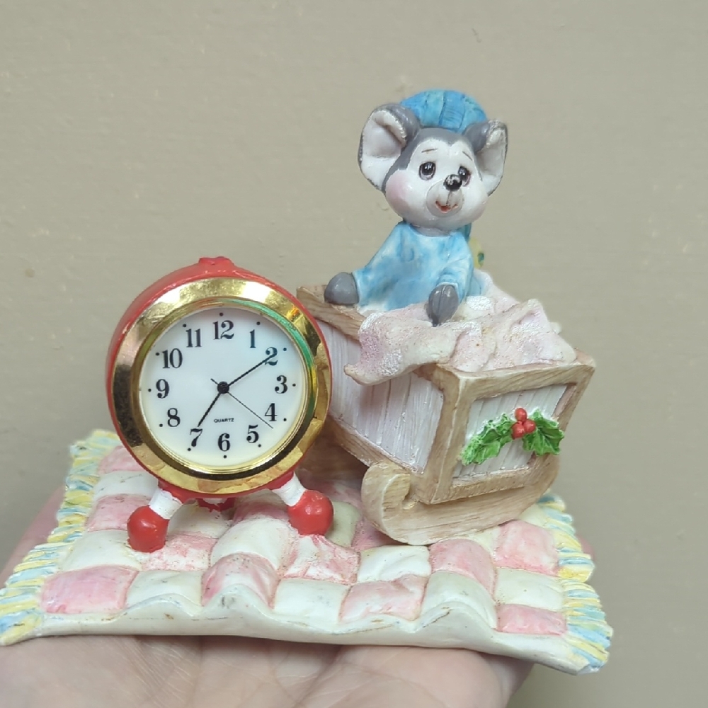 Vintage Li'l Velvet By Tom Rubel Mouse & Clock Figurine